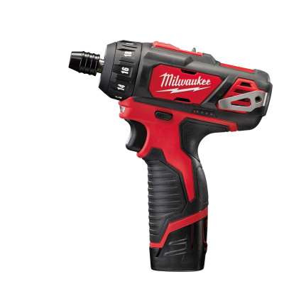 Субкомпактный шуруповерт Milwaukee M12BD-202C